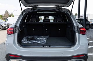 2026 Mercedes-Benz GLC300 4MATIC SUV in Kamloops, British Columbia - 5 - w320h240px