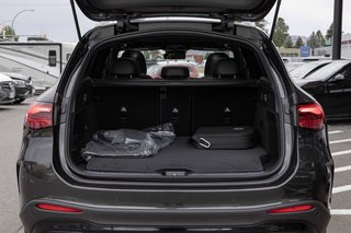 2026 Mercedes-Benz GLC350e 4MATIC SUV in Kamloops, British Columbia - 5 - w320h240px
