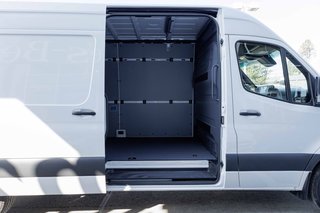 2023 Mercedes-Benz Sprinter 2500 Cargo 170 High Roof (High) in Kamloops, British Columbia - 4 - w320h240px