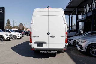 2023 Mercedes-Benz Sprinter 2500 Cargo 170 High Roof (High) in Kamloops, British Columbia - 5 - w320h240px