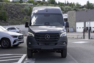 2026 Mercedes-Benz Sprinter 2500 144 Wheelbase High Roof AWD in Kamloops, British Columbia - 2 - w320h240px