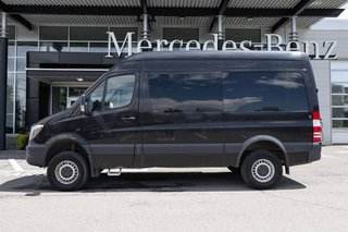 2017 Mercedes-Benz Sprinter 4x4 2500 Passenger 144 High Roof in Kamloops, British Columbia - 6 - w320h240px