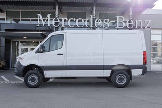 2024 Mercedes-Benz Sprinter 2500 144 Wheelbase Standard Roof AWD