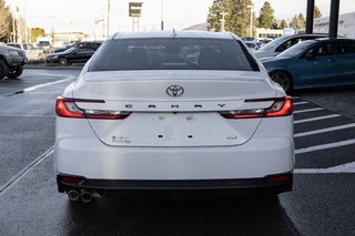 2025 Toyota Camry Hybrid SE FWD in Kamloops, British Columbia - 4 - w320h240px