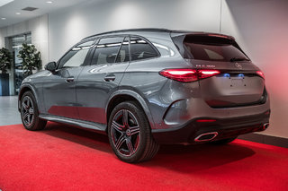 2023 Mercedes-Benz GLC300 4MATIC SUV