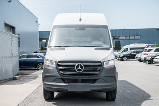 2023 Mercedes-Benz Sprinter 2500 Cargo 170E High Roof (High)