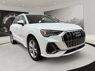 Audi Q3  2020 à Québec, Québec - 3 - w320h240px