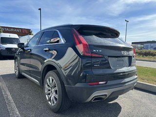2022 Cadillac XT4 in Quebec, Quebec - 5 - w320h240px
