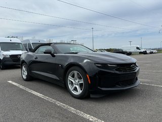 2023 Chevrolet Camaro in Quebec, Quebec - 3 - w320h240px