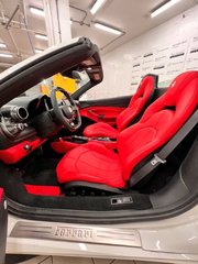 2023 Ferrari F8 SPIDER in Quebec, Quebec - 8 - w320h240px