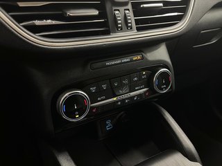 Ford Escape  2022 à Québec, Québec - 15 - w320h240px