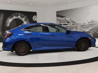 2017 Honda Civic Hatchback in Quebec, Quebec - 3 - w320h240px