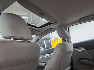 Honda Civic Sedan  2015 à Québec, Québec - 10 - w320h240px