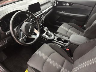 2023 Kia Forte5 in Quebec, Quebec - 8 - w320h240px