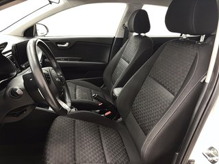 Kia Rio 5-door  2022 à Québec, Québec - 10 - w320h240px
