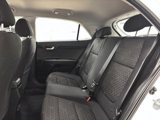 Kia Rio 5-door  2022 à Québec, Québec - 8 - w320h240px
