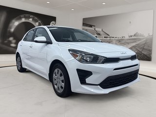 Kia Rio 5-door  2022 à Québec, Québec - 3 - w320h240px