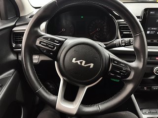 Kia Rio 5-door  2022 à Québec, Québec - 15 - w320h240px