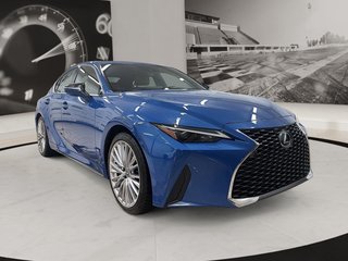 2023 Lexus IS in Quebec, Quebec - 3 - w320h240px