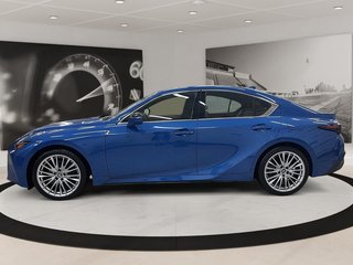 2023 Lexus IS in Quebec, Quebec - 7 - w320h240px