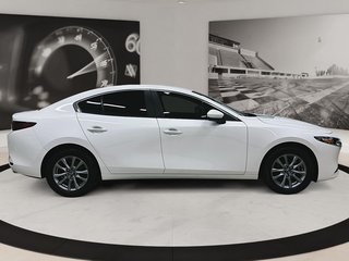 2024 Mazda 3 in Quebec, Quebec - 4 - w320h240px