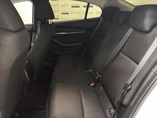 2024 Mazda 3 in Quebec, Quebec - 8 - w320h240px