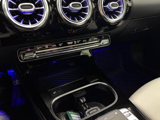 Mercedes-Benz A-Class  2020 à Québec, Québec - 19 - w320h240px