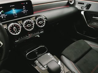 2021 Mercedes-Benz A-Class in Quebec, Quebec - 12 - w320h240px