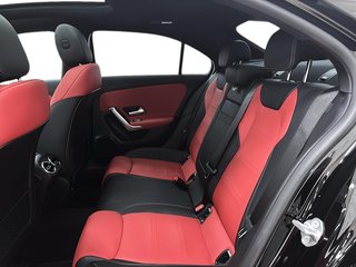 Mercedes-Benz A-Class  2022 à Québec, Québec - 7 - w320h240px