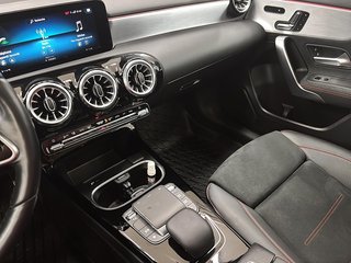 Mercedes-Benz A-Class  2022 à Québec, Québec - 13 - w320h240px