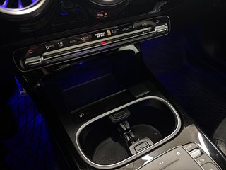 Mercedes-Benz A-Class  2022 à Québec, Québec - 15 - w320h240px