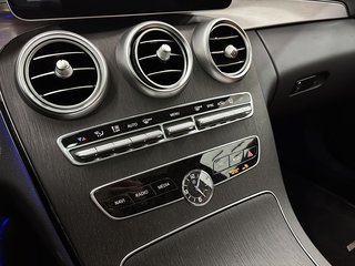 Mercedes-Benz C-Class  2021 à Québec, Québec - 16 - w320h240px