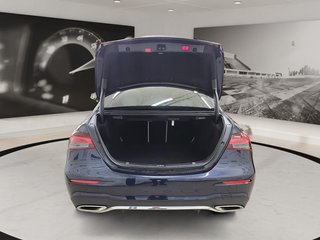 Mercedes-Benz E-Class  2022 à Québec, Québec - 7 - w320h240px