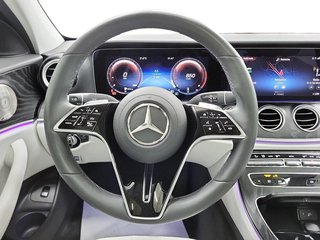 Mercedes-Benz E-Class  2022 à Québec, Québec - 12 - w320h240px