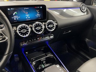 Mercedes-Benz GLA  2021 à Québec, Québec - 15 - w320h240px