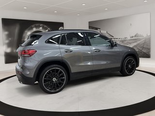 Mercedes-Benz GLA  2021 à Québec, Québec - 3 - w320h240px