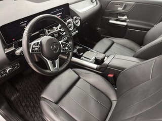 Mercedes-Benz GLA  2021 à Québec, Québec - 12 - w320h240px