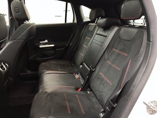 Mercedes-Benz GLA  2022 à Québec, Québec - 8 - w320h240px