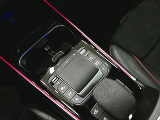 Mercedes-Benz GLA  2022 à Québec, Québec - 18 - w320h240px