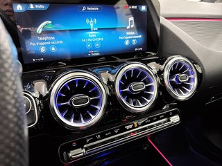 Mercedes-Benz GLA  2022 à Québec, Québec - 16 - w320h240px