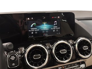 Mercedes-Benz GLA  2022 à Québec, Québec - 16 - w320h240px