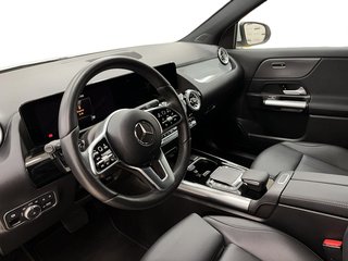 Mercedes-Benz GLA  2023 à Québec, Québec - 11 - w320h240px