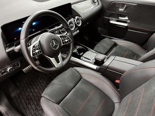 Mercedes-Benz GLA  2023 à Québec, Québec - 10 - w320h240px