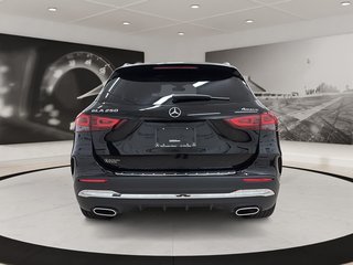 Mercedes-Benz GLA  2023 à Québec, Québec - 5 - w320h240px