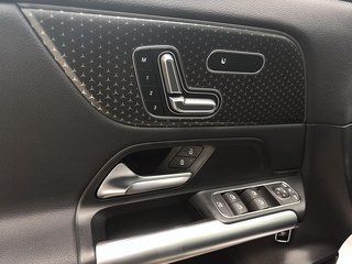 Mercedes-Benz GLA  2025 à Québec, Québec - 11 - w320h240px