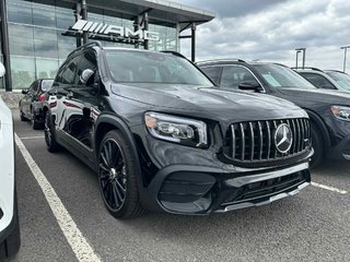 Mercedes-Benz GLB  2021 à Québec, Québec - 3 - w320h240px