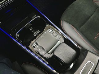 Mercedes-Benz GLB  2022 à Québec, Québec - 18 - w320h240px