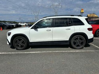 Mercedes-Benz GLB  2022 à Québec, Québec - 6 - w320h240px