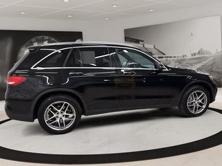 2017 Mercedes-Benz GLC in Quebec, Quebec - 4 - w320h240px