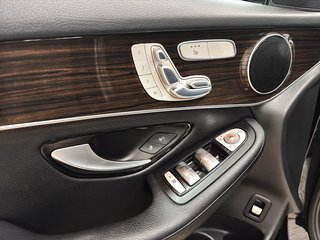 2017 Mercedes-Benz GLC in Quebec, Quebec - 10 - w320h240px